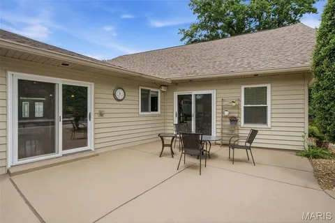 $1,399,900 | 17 Stacy Drive, St. Louis, MO 63132