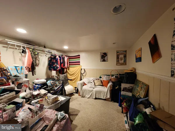 a very nice looking room with many windows