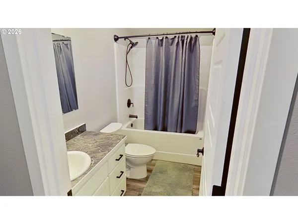 $399,900 | 241 Southeast Johnson Street, Winston, OR 97496