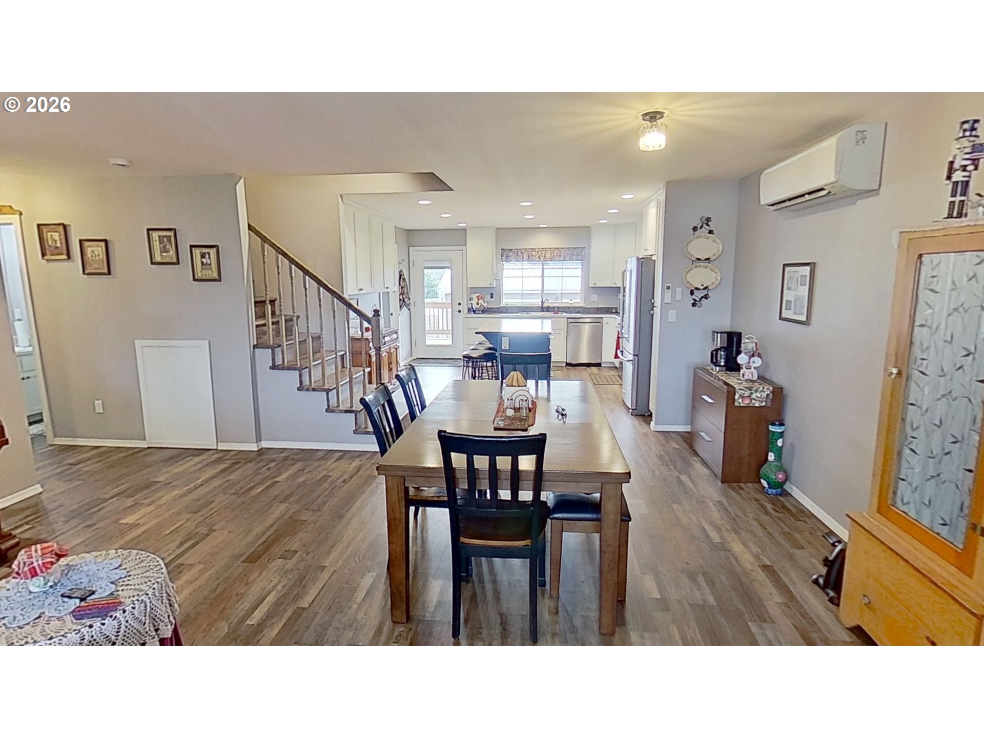 241 Southeast Johnson Street Winston, OR 97496 - Photo 9 of 29