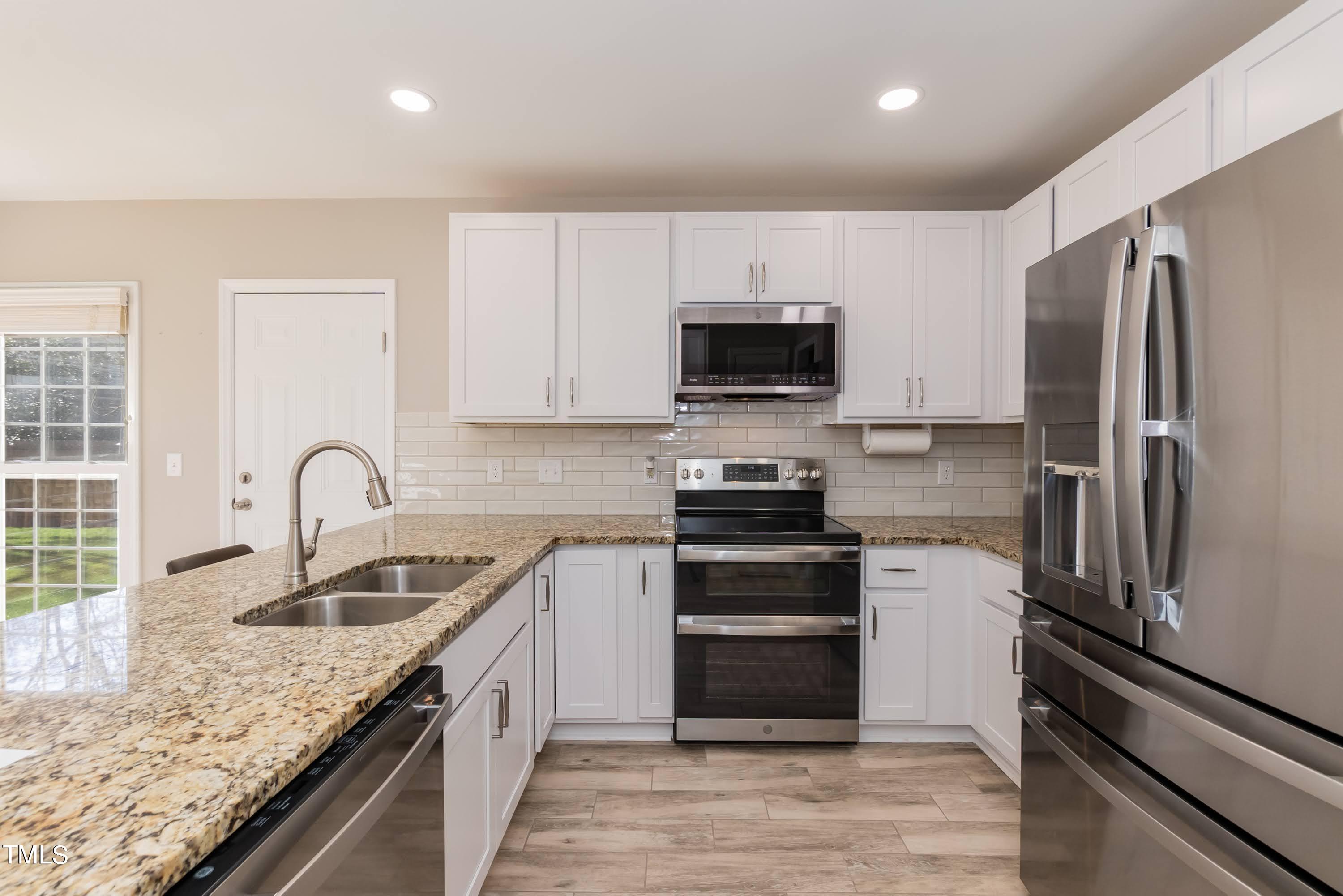 9628 Miranda Drive Raleigh, NC 27617 - Photo 11 of 36 Kitchen 02