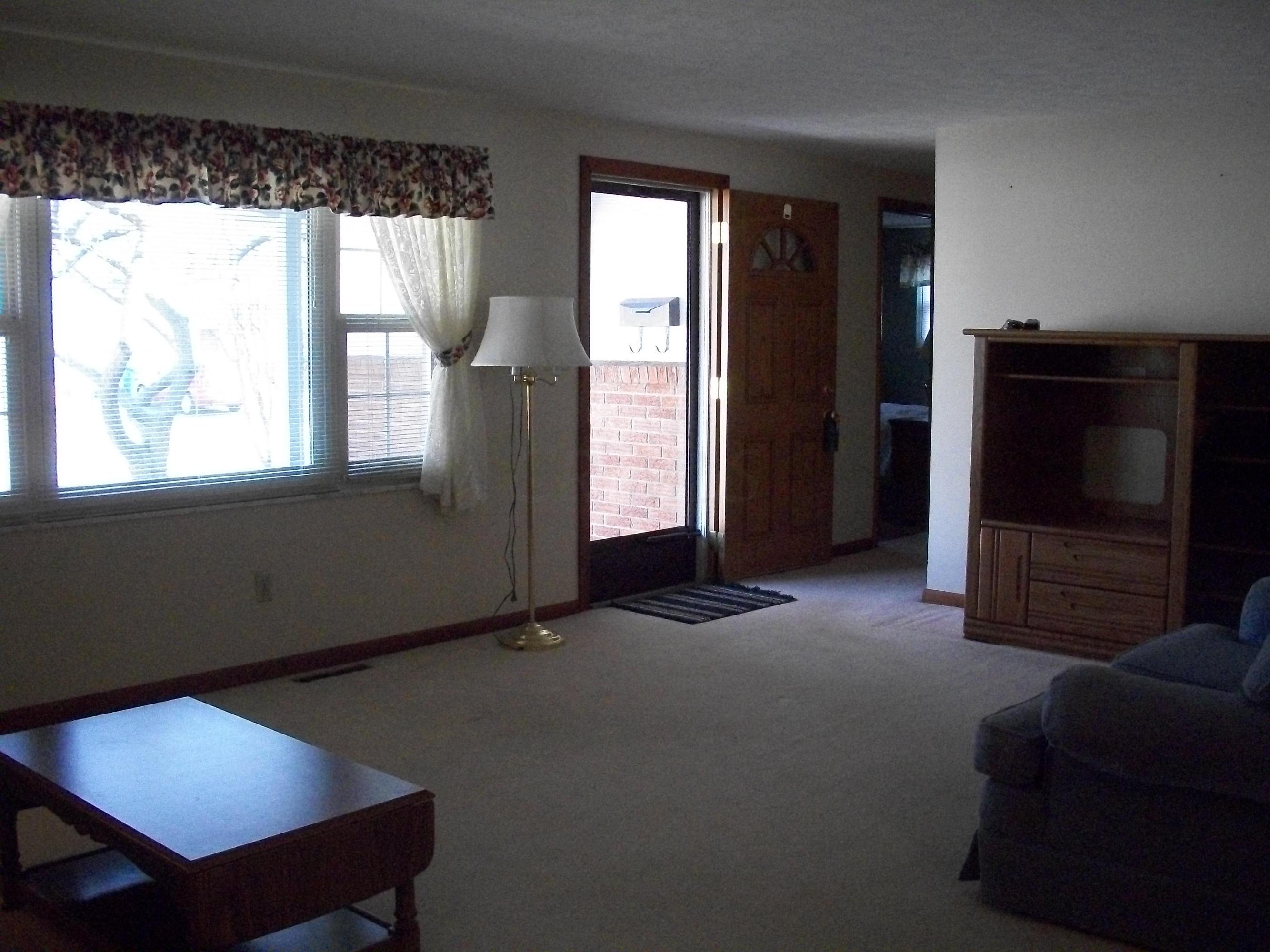 2675 Brownfield Road Columbus, OH 43232 - Photo 6 of 18 Gallery Image 6