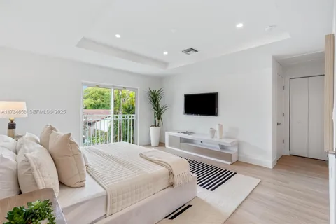 $659,900 | 1567 Northwest 94th Way, Unit 10, Coral Springs, FL 33071