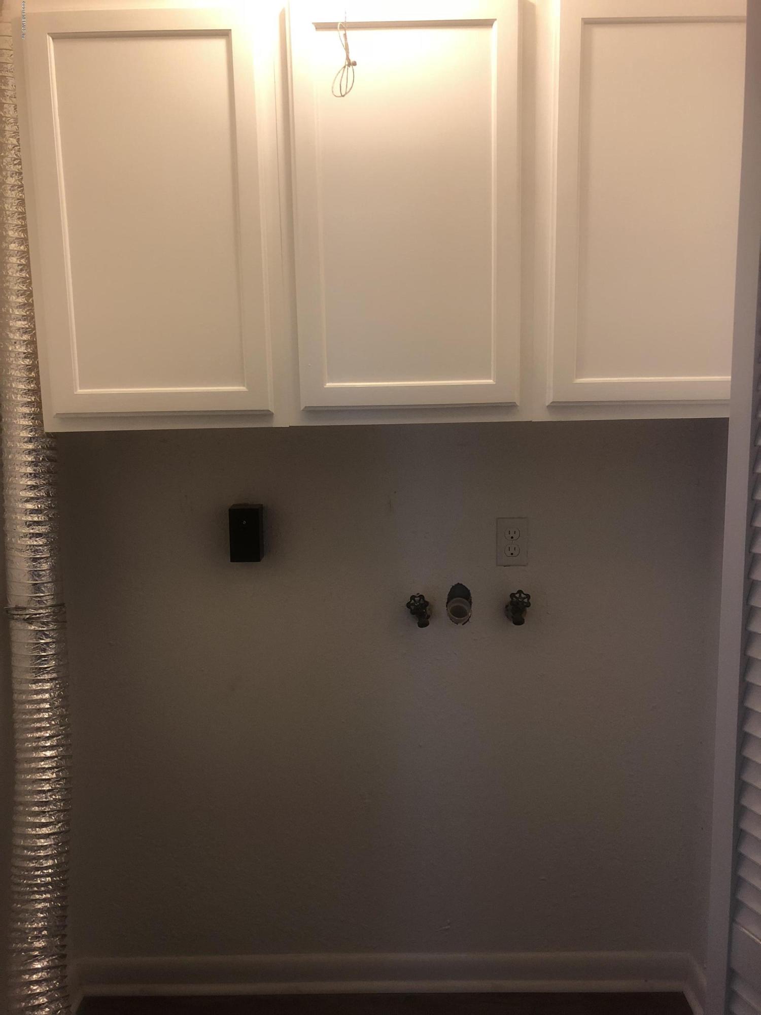 4042 Canal Road Macclenny, FL 32063 - Photo 23 of 23 Indoor Laundry Area