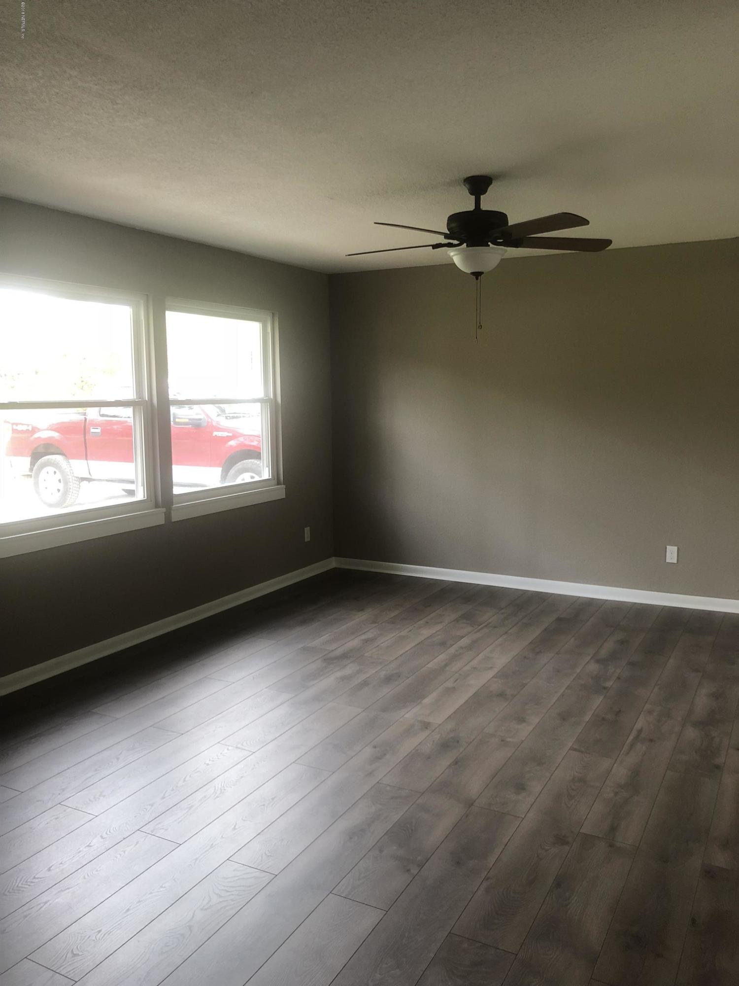 4042 Canal Road Macclenny, FL 32063 - Photo 7 of 23 Great Room