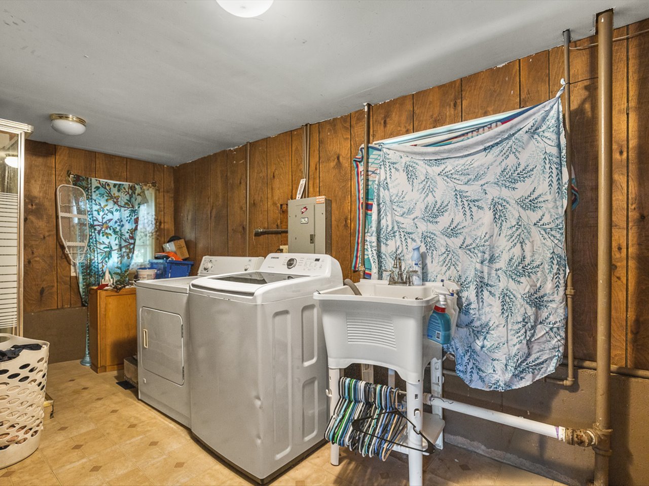 219 Walter Court Elgin, IL 60123 - Photo 20 of 36