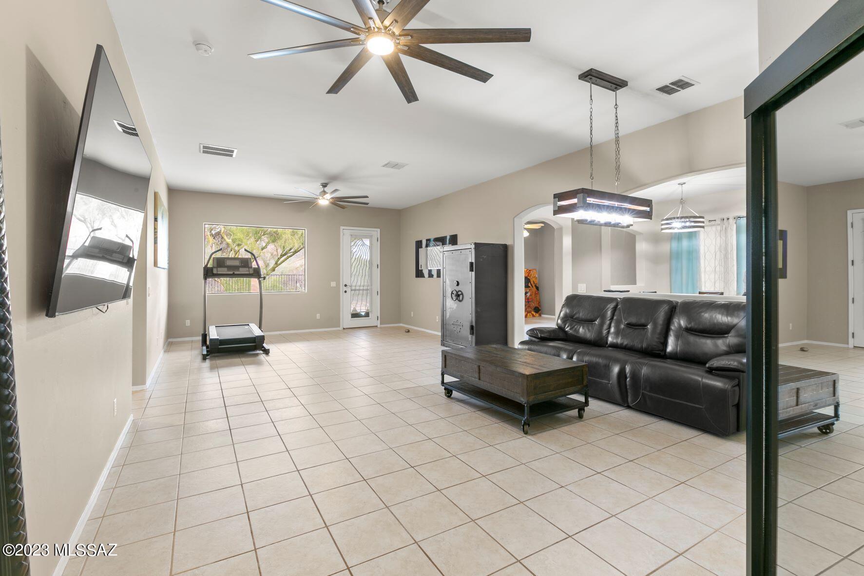 3653 South Desert Cache Road Tucson, AZ 85735 - Photo 10 of 31 Gallery Image 10