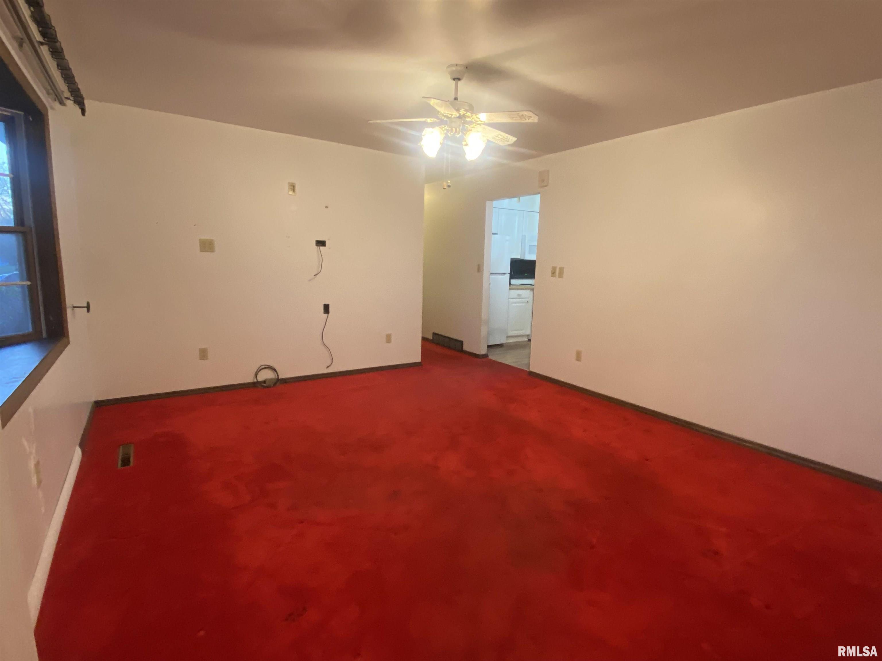 5019 Hanley Road Quincy, IL 62305 - Photo 10 of 23 Gallery Image 10