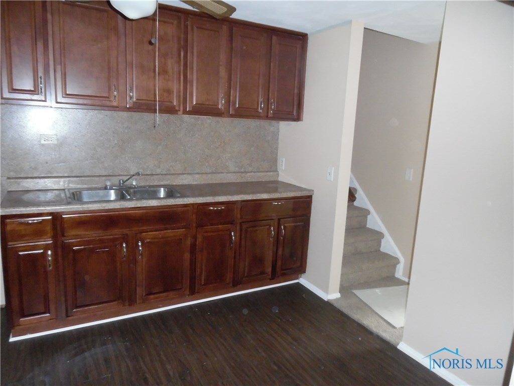 327 Ivanhill Road Toledo, OH 43615 - Photo 7 of 20 Gallery Image 7