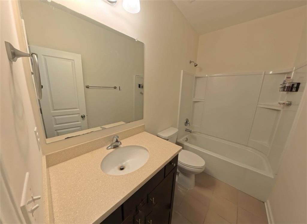 87 Round Pond Drive Lilburn, GA 30047 - Photo 17 of 39