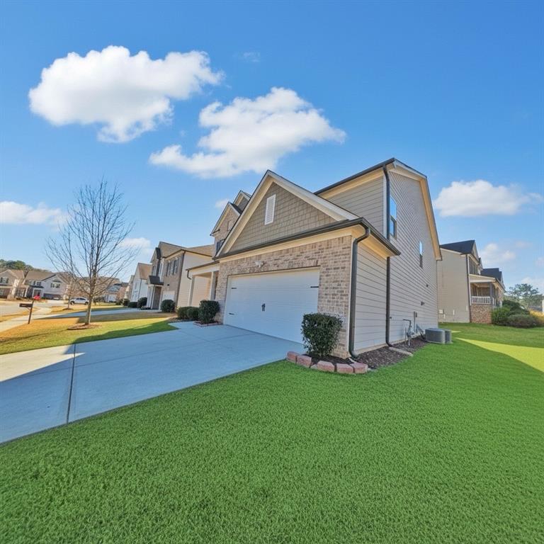 87 Round Pond Drive Lilburn, GA 30047 - Photo 4 of 39