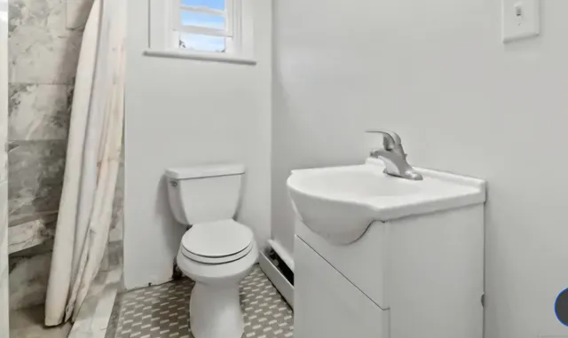 $4,000 | 257 Elm Street, Groton, CT 06340