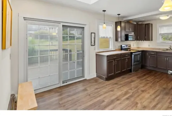 $4,000 | 257 Elm Street, Groton, CT 06340