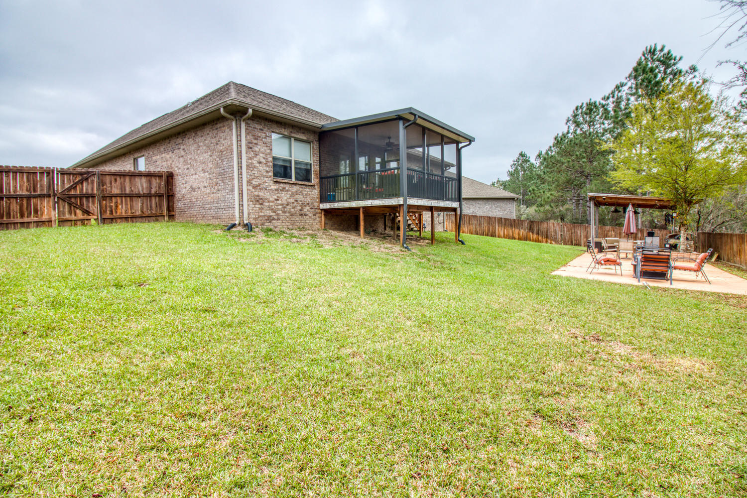 807 Yew Circle Crestview, FL 32536 - Photo 29 of 31