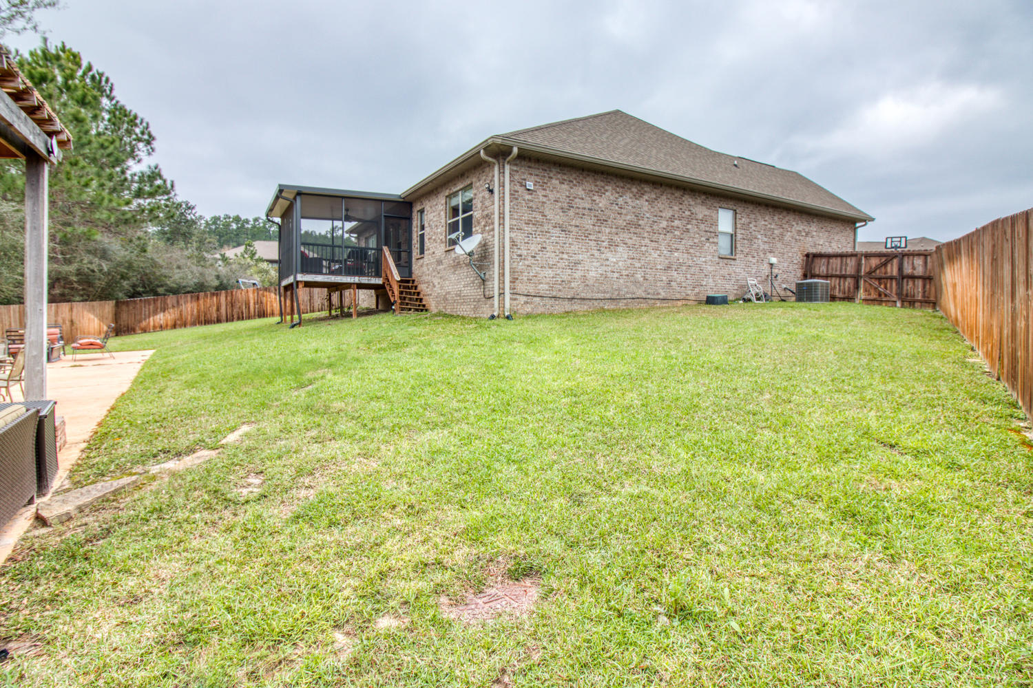 807 Yew Circle Crestview, FL 32536 - Photo 30 of 31