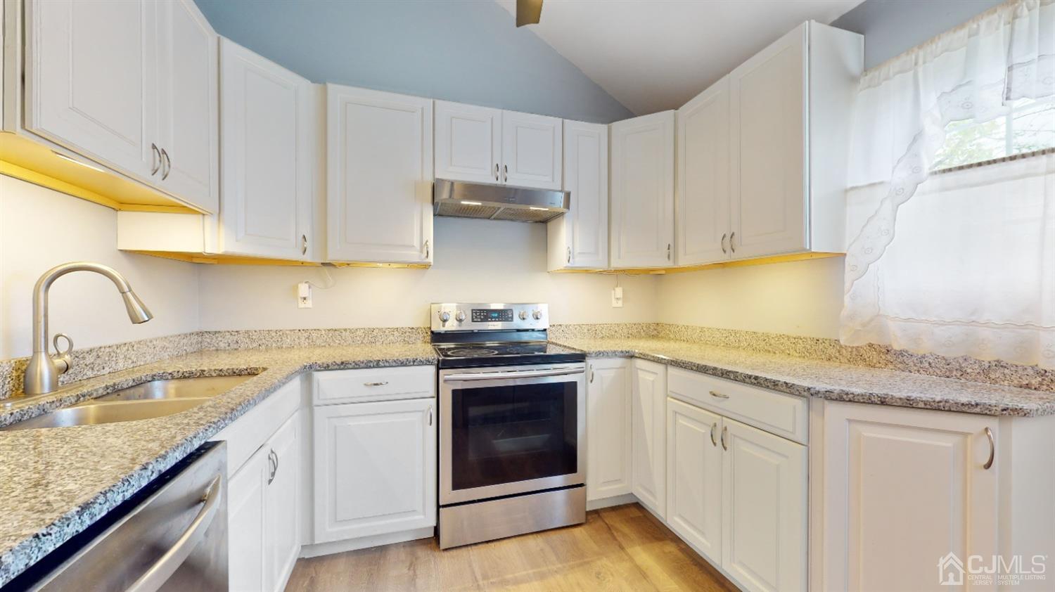 34 Mabaline Road Old Bridge, NJ 08857 - Photo 11 of 28 Gallery Image 11