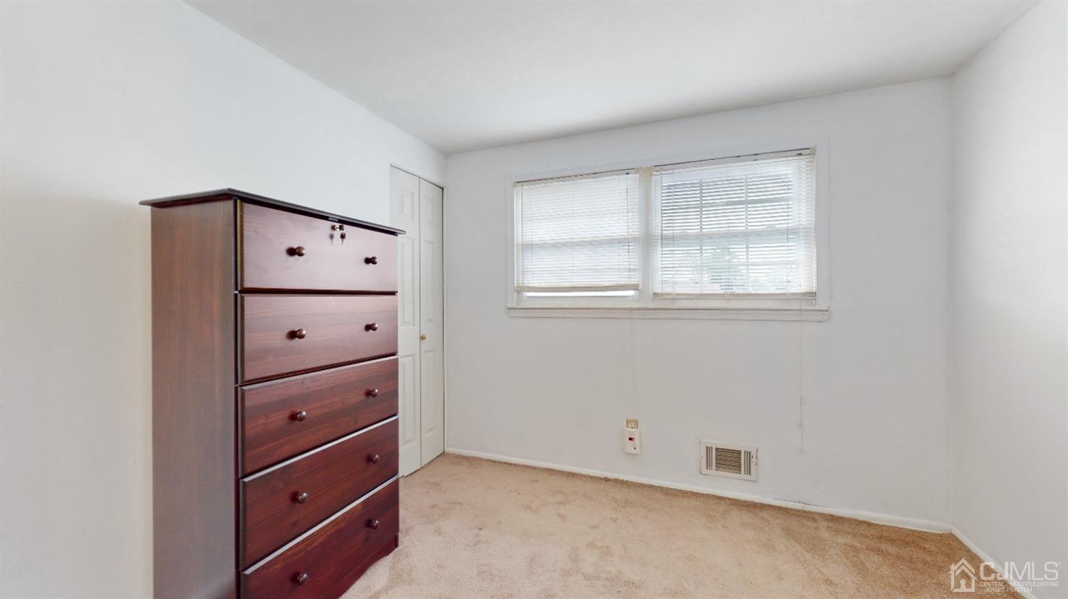 34 Mabaline Road Old Bridge, NJ 08857 - Photo 21 of 28 Gallery Image 21