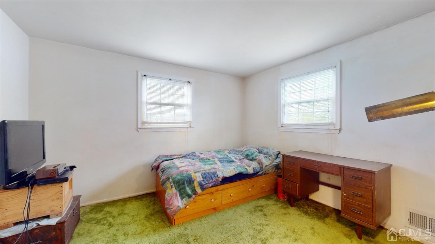 34 Mabaline Road Old Bridge, NJ 08857 - Photo 22 of 28 Gallery Image 22