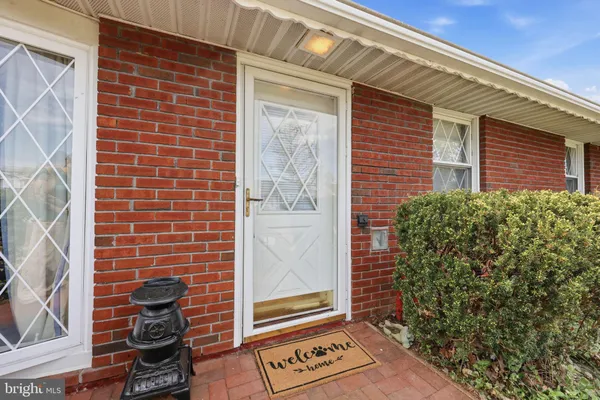 $335,000 | 3550 Delancy Drive, Bensalem, PA 19020