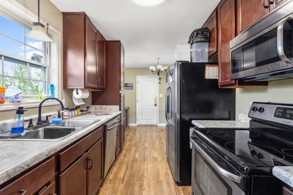 $265,000 | 715 Gardendale Lane, Clarksville, TN 37040