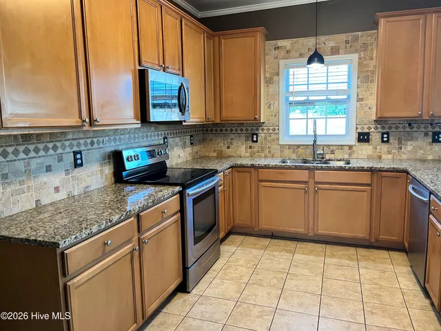 $1,900 | 108 Marvin Glen Court, Richlands, NC 28574