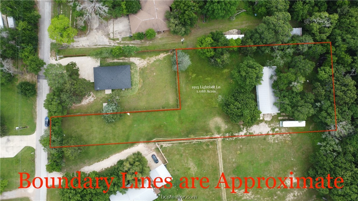 an aerial view of tennis court