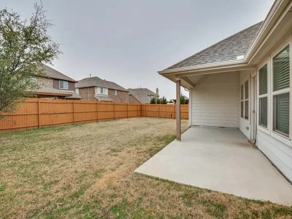 $2,750 | 1608 Emma Pearl Lane, Little Elm, TX 75068