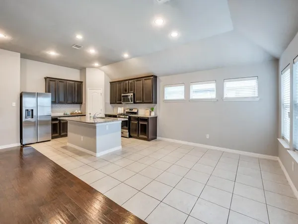 $2,750 | 1608 Emma Pearl Lane, Little Elm, TX 75068