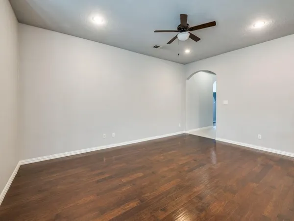 $2,750 | 1608 Emma Pearl Lane, Little Elm, TX 75068