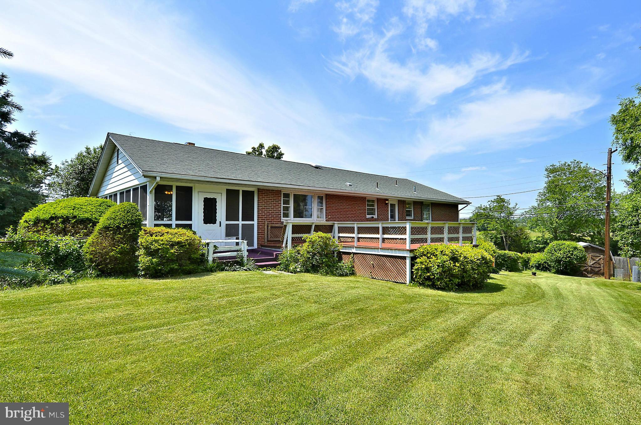 22811 Ridge Road Germantown, MD 20876 - Photo 4 of 13 Exterior (Rear)