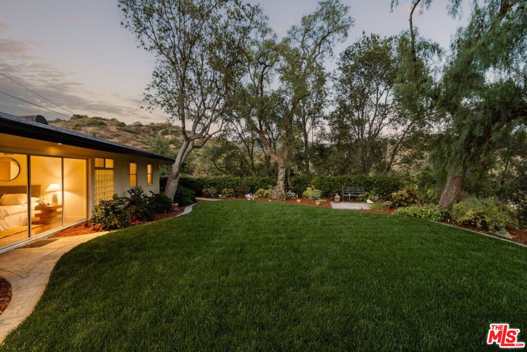 2940 Marcia Road Glendale, CA 91208 - Photo 47 of 65