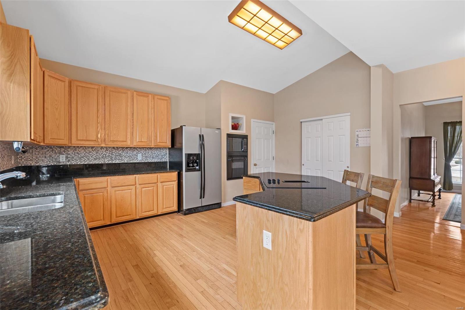 526 Castle Ridge Drive Ballwin, MO 63021 - Photo 14 of 38 Gallery Image 14