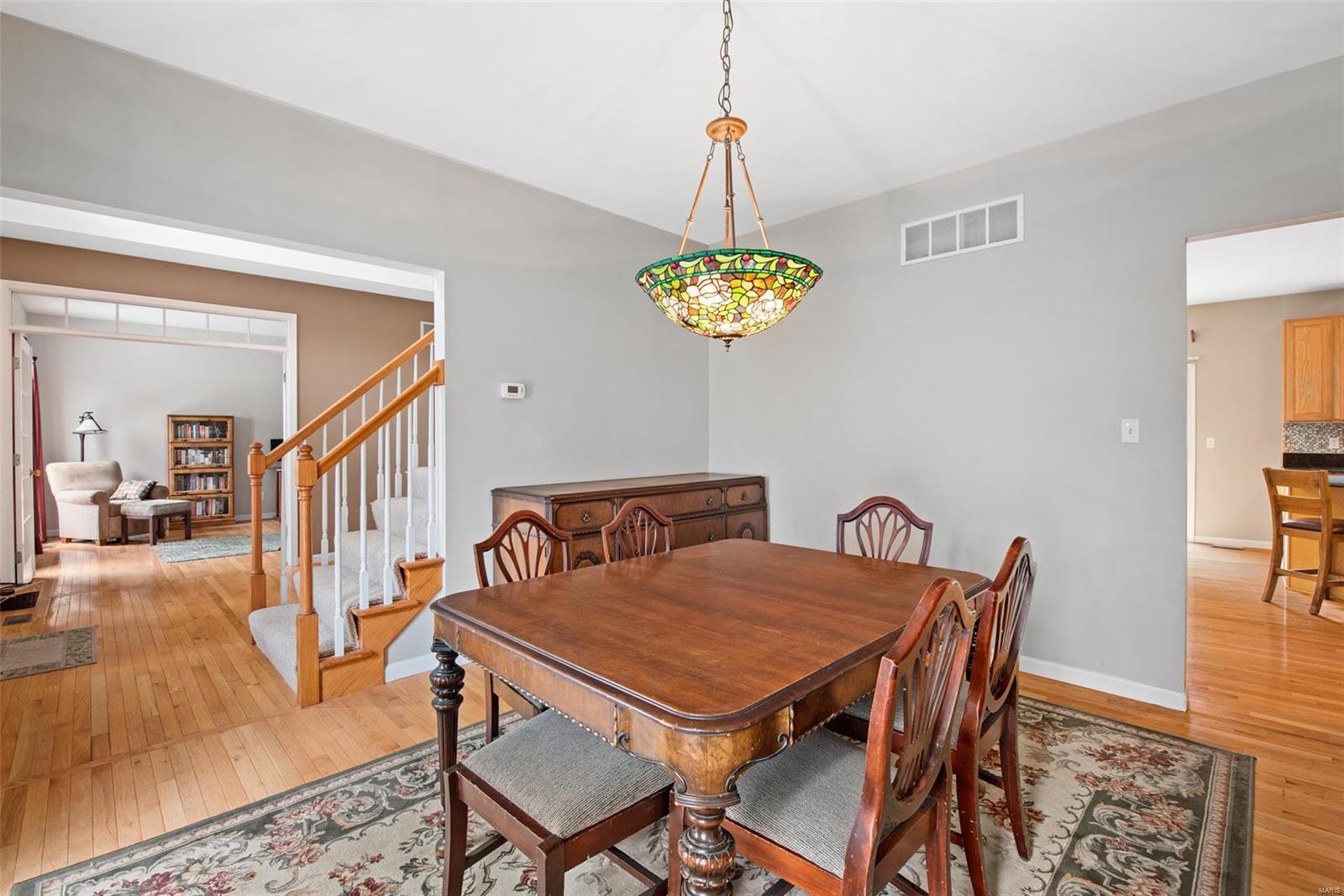 526 Castle Ridge Drive Ballwin, MO 63021 - Photo 6 of 38 Gallery Image 6