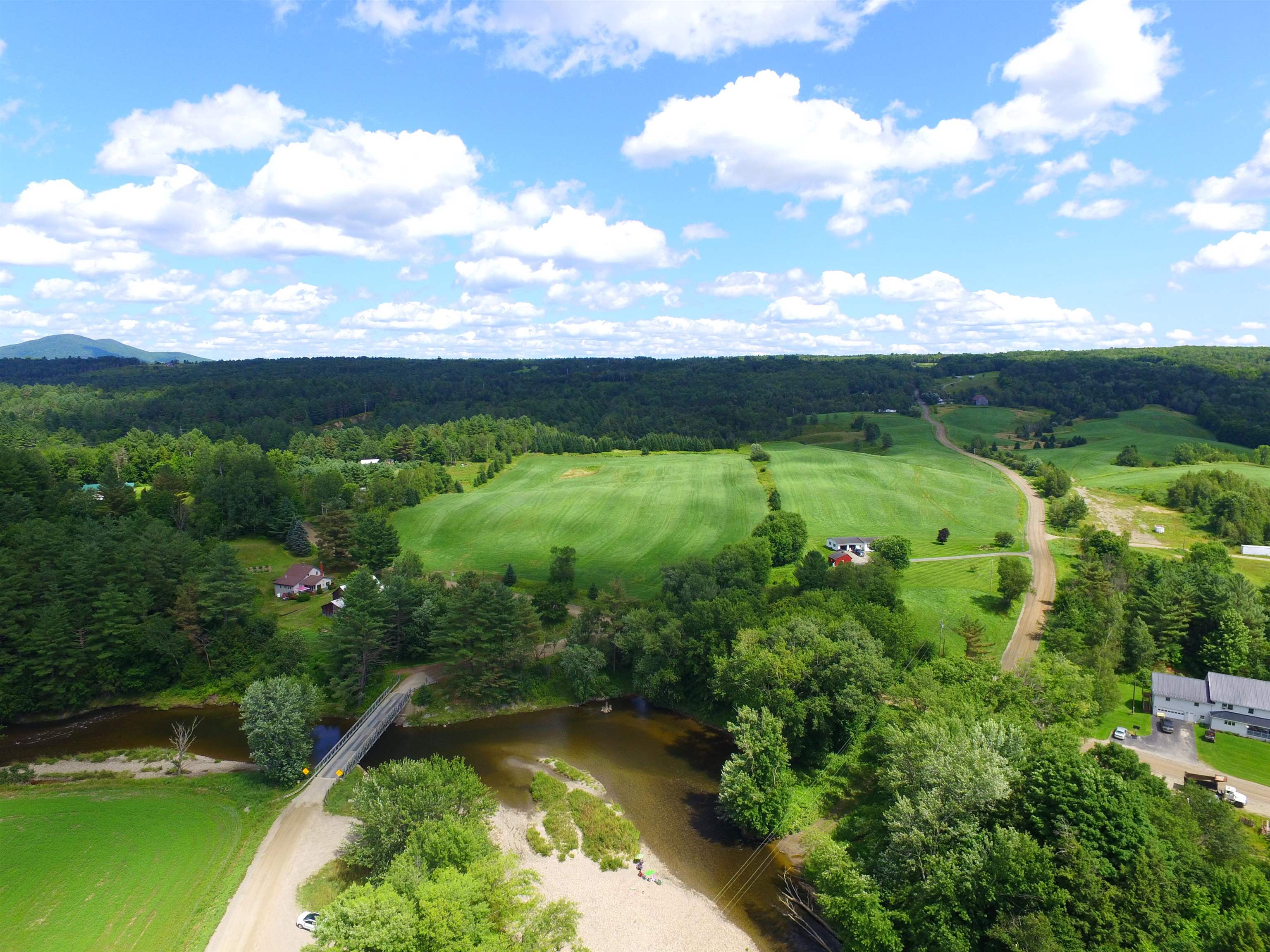 2715 River Road Troy, VT 05859 - Photo 19 of 21 Gallery Image 19