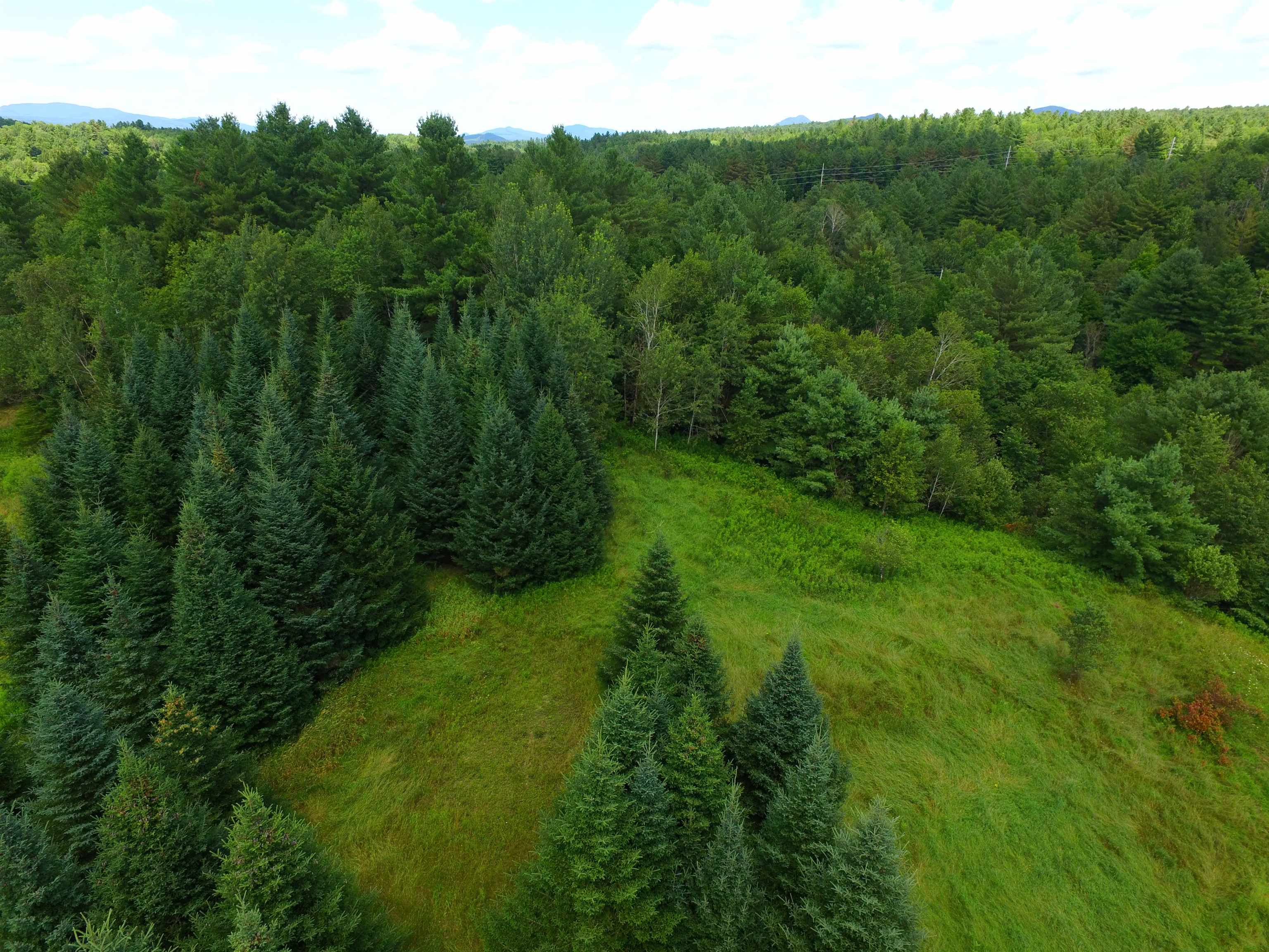 2715 River Road Troy, VT 05859 - Photo 6 of 21 Gallery Image 6