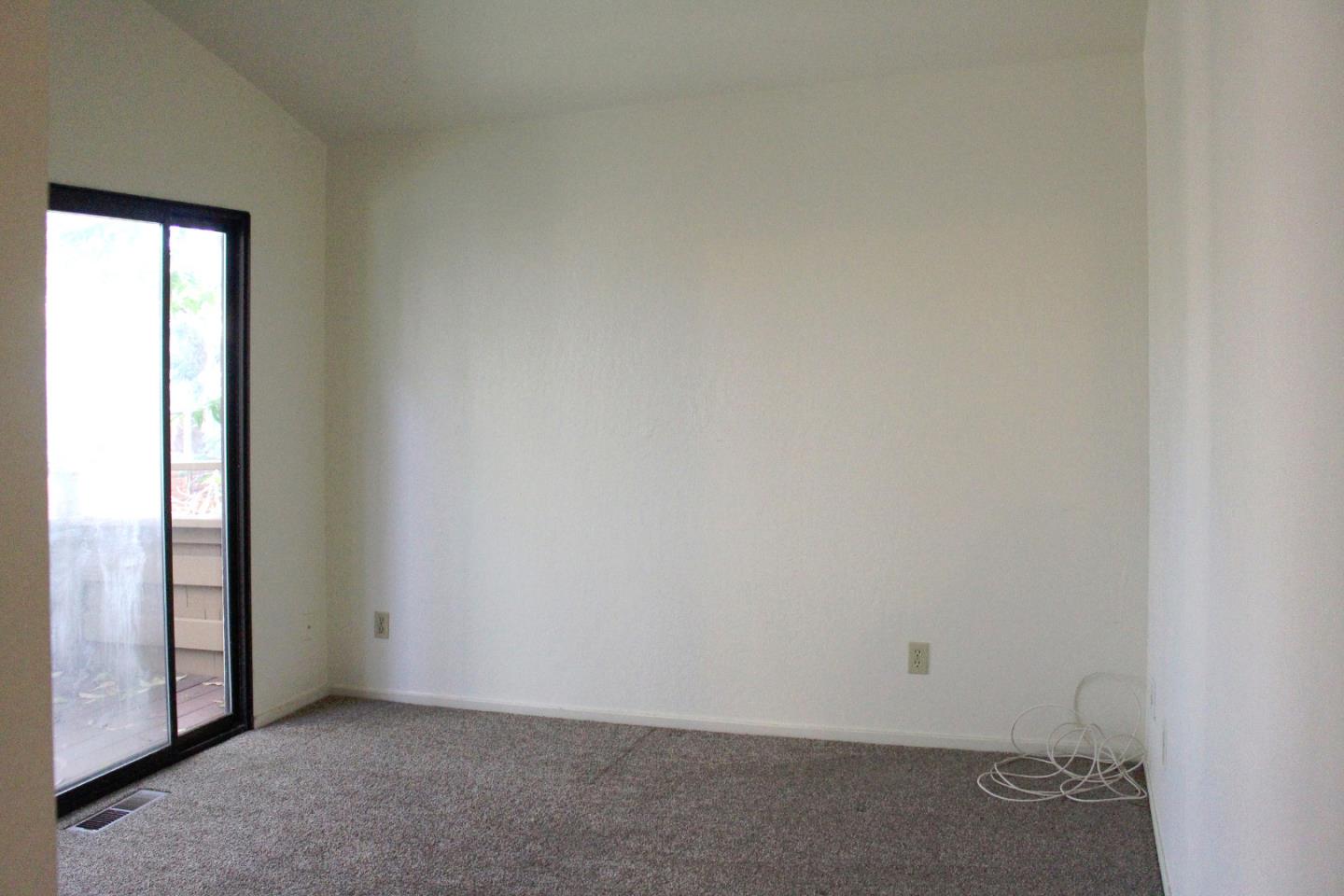 6117 Abbey Road Aptos, CA 95003 - Photo 9 of 15 Gallery Image 9