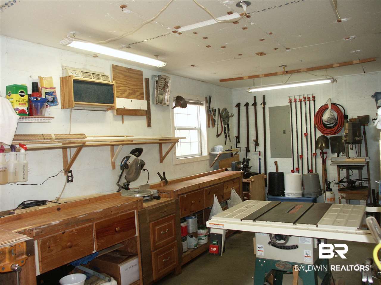 1992 Ridgewood Drive Lillian, AL 36549 - Photo 13 of 18 Insulated Shop