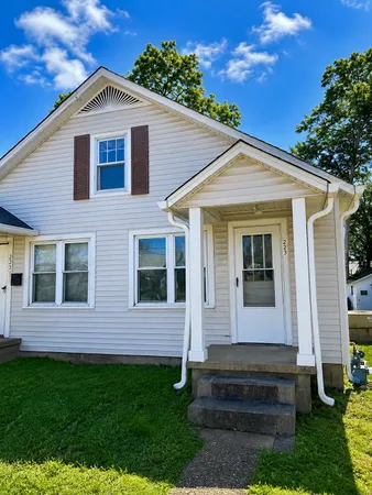 $1,050 | 223 East Woodrow Street, Gallatin, TN 37066