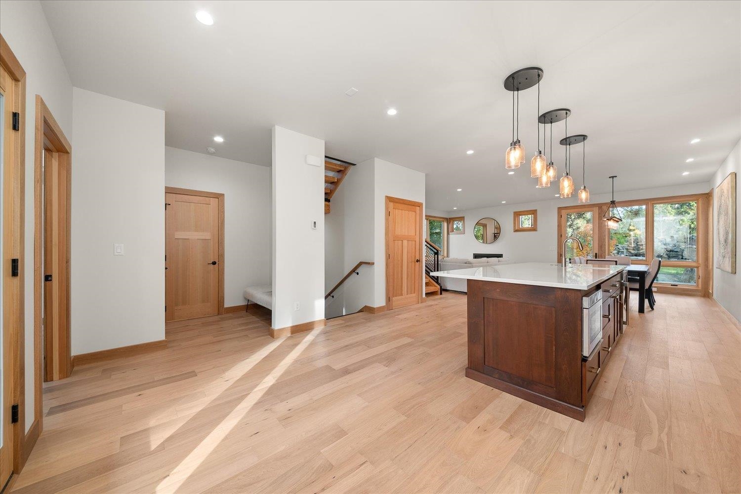 1417 South Ivory Street Spokane, WA 99203 - Photo 4 of 44