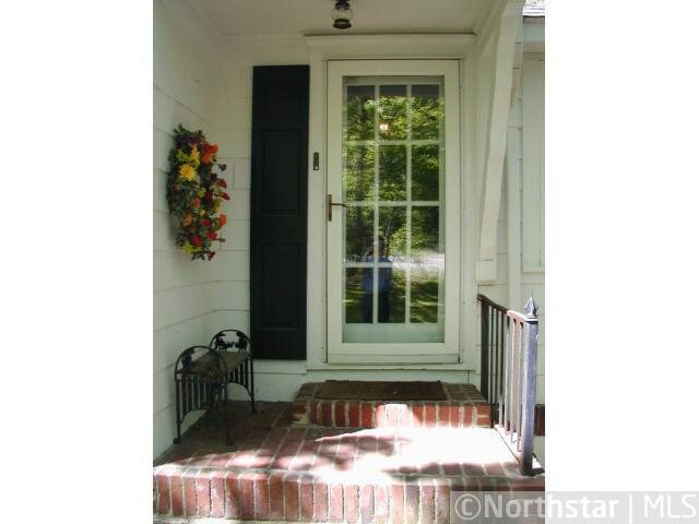 321 Bushaway Road Wayzata, MN 55391 - Photo 3 of 18 Gallery Image 3