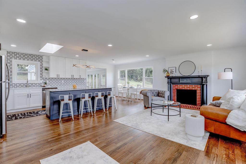10509 Pippin Road Cincinnati, OH 45251 - Photo 2 of 49