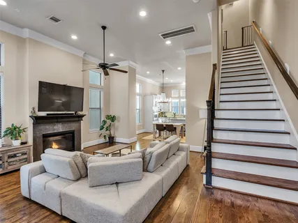 $475,000 | 1877 Dart Street, Houston, TX 77007