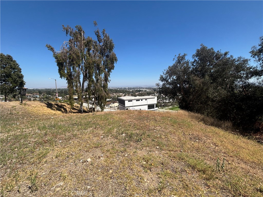 8901 Camino Predera Rancho Cucamonga, CA 91730 - Photo 5 of 11