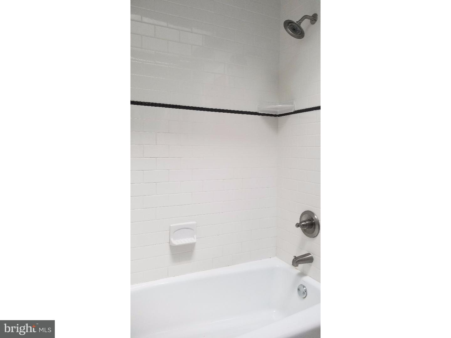 706 Hill Road Philadelphia, PA 19128 - Photo 8 of 13 Gallery Image 8