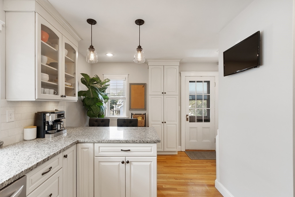 32 Wiley Road, Unit 32 Belmont, MA 02478 - Photo 9 of 17 Gallery Image 9