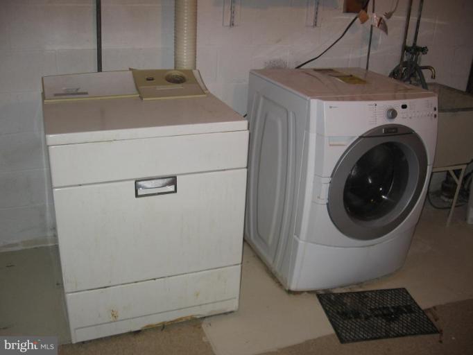9811 Plowline Road Randallstown, MD 21133 - Photo 19 of 23 Laundry Area 1