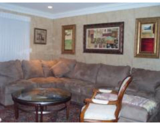 4 A Larkin Road, Unit 1 Brookline, MA 02467 - Photo 3 of 11