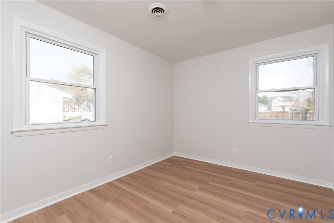 1404 Cameron Avenue Chester, VA 23836 - Photo 27 of 44