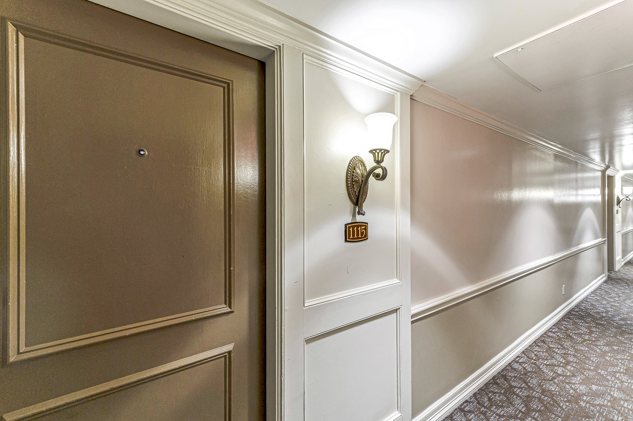 3525 Sage Road, Unit 1115 Houston, TX 77056 - Photo 2 of 47 Fully furnished unit for lease, #1115