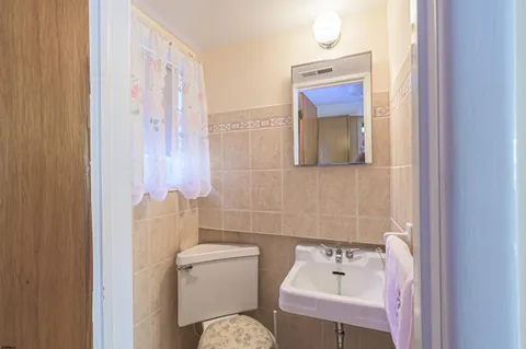 $399,000 | 213 West Wilmont Avenue, Somers Point, NJ 08244